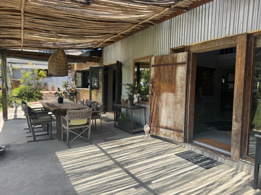 6 Bedroom Property for Sale in Sedgefield Rural Western Cape
